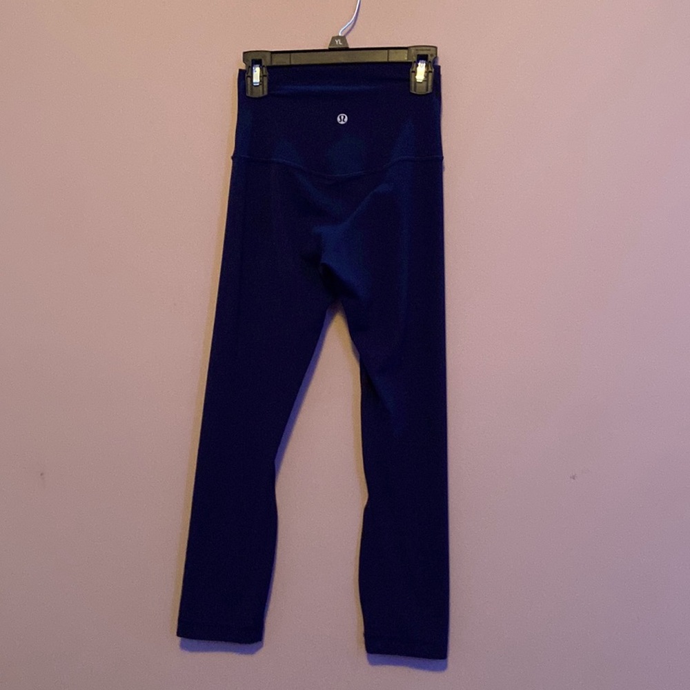 Lululemon Align Legging HR Crop 21” In Color- True Navy Size- 2